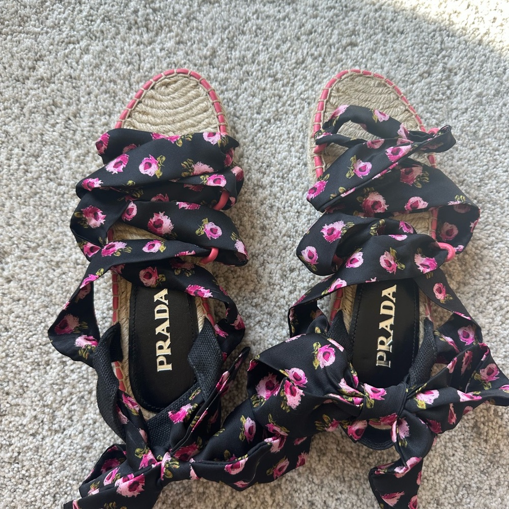 New Prada Satin Tie Floral Print Espadrilles Sz 37.5
